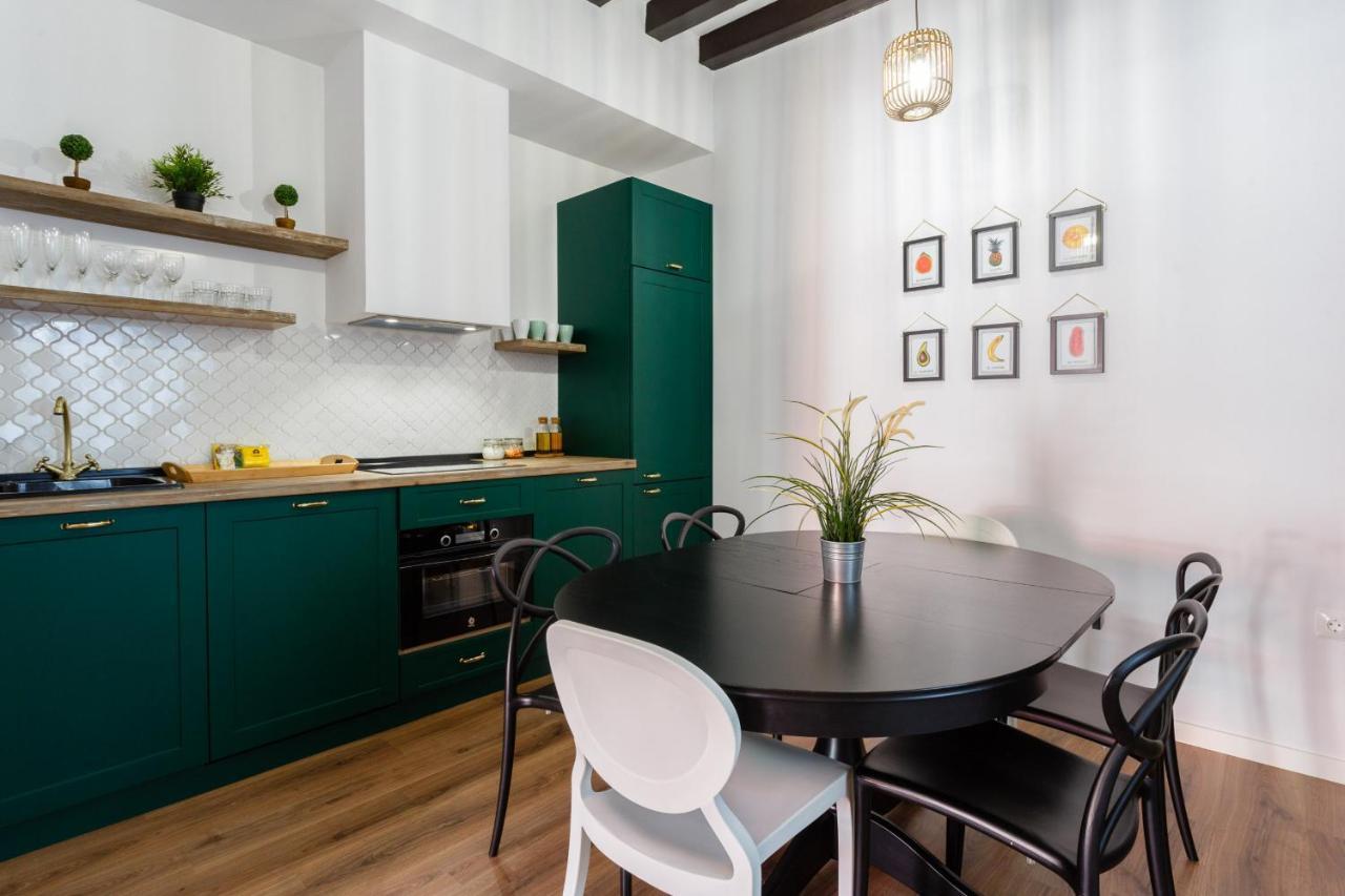 Tacita Family Home By Cadiz4Rentals Buitenkant foto